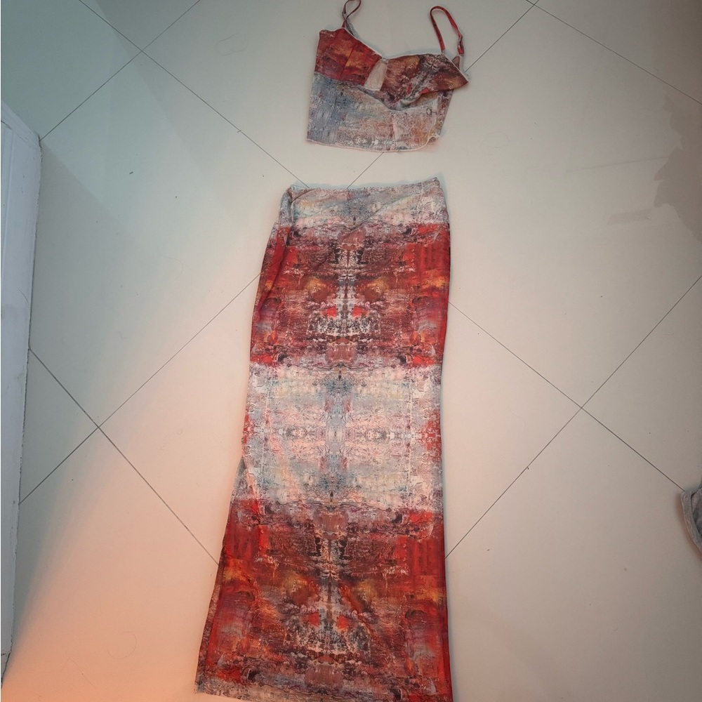 Stylish Women's Outcast Clothing Two-Piece Set in